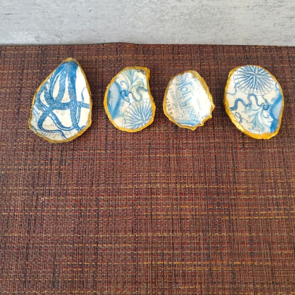 Set of 4 handmade oyster shell chinoiserie shell trinket dishes